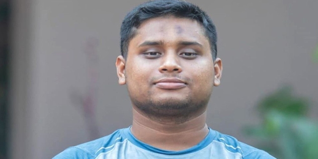 Image for এনসিপিকে আসন দিয়ে কেনা যাবে না : হাসনাত