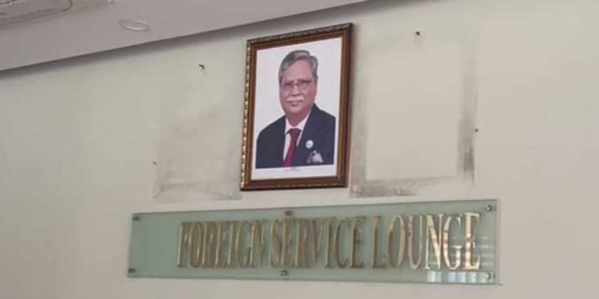 News image with person speaking